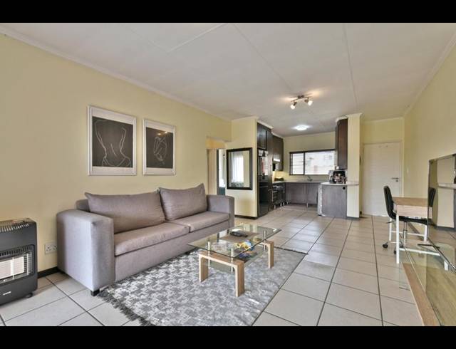 2 BEDROOM APARTMENT FOR SALE IN DOUGLASDALE